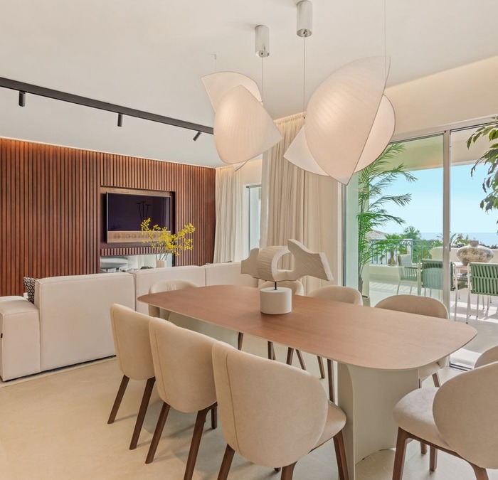 Apartamento Contemporáneo con vistas al Mar en Altos Reales, Milla de Oro de Marbella | Image 27