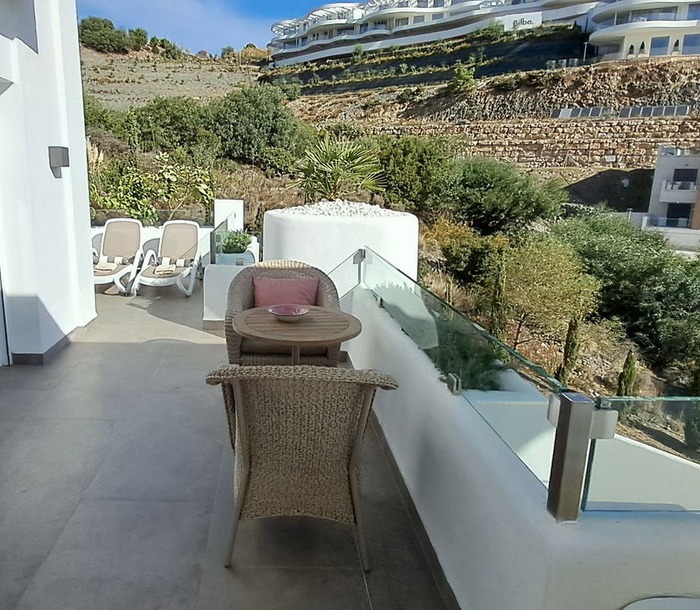 Apartment with Panoramic Sea views in Valley Heights, Benahavis | Image 23