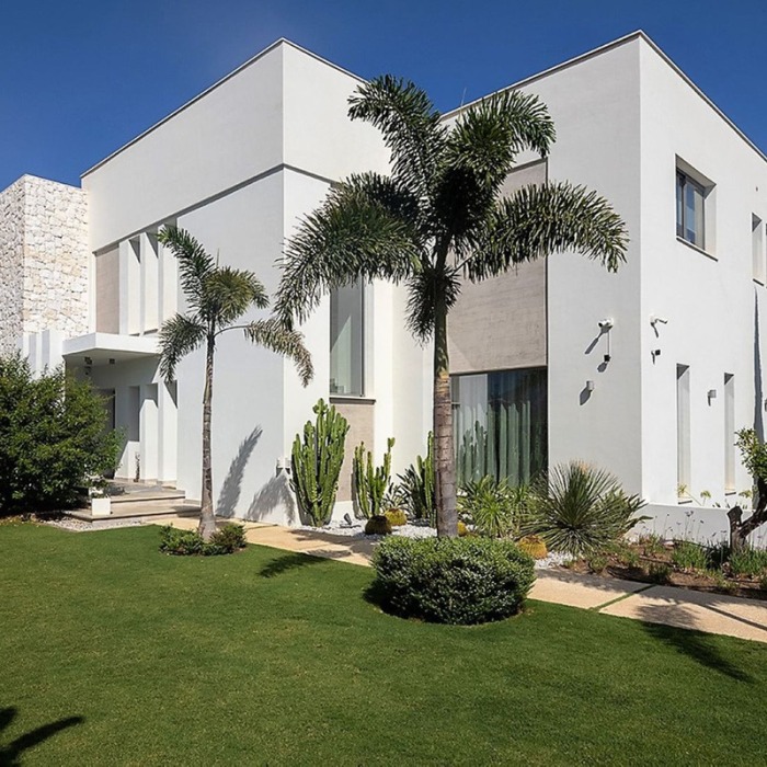 Modern Sea View Villa in La Alqueria in Benahavis | Image 28