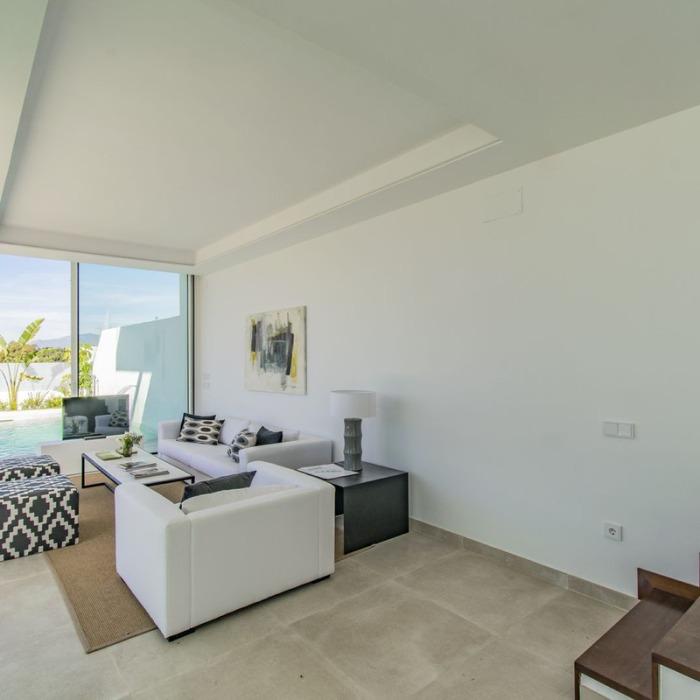 Contemporary Villa with Sea view in the Center of Marbella | Image 28