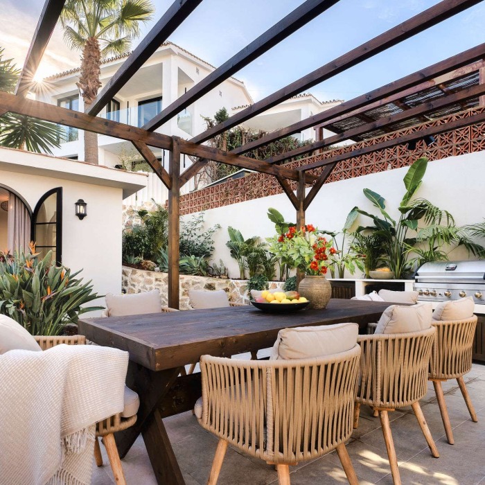 Tastefully Renovated Modern villa in Nueva Andalucia, Marbella | Image 4