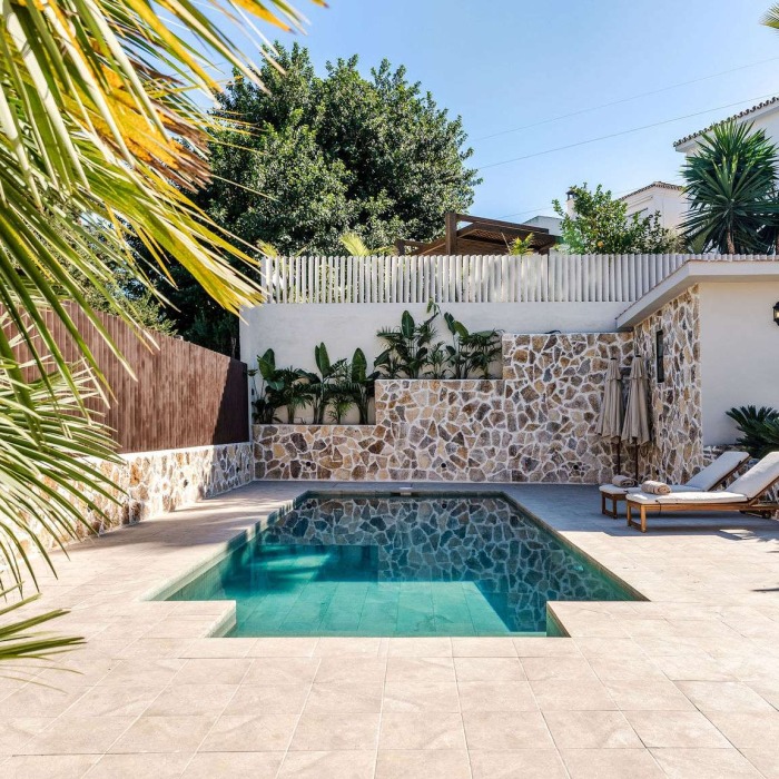 Tastefully Renovated Modern villa in Nueva Andalucia, Marbella | Image 8