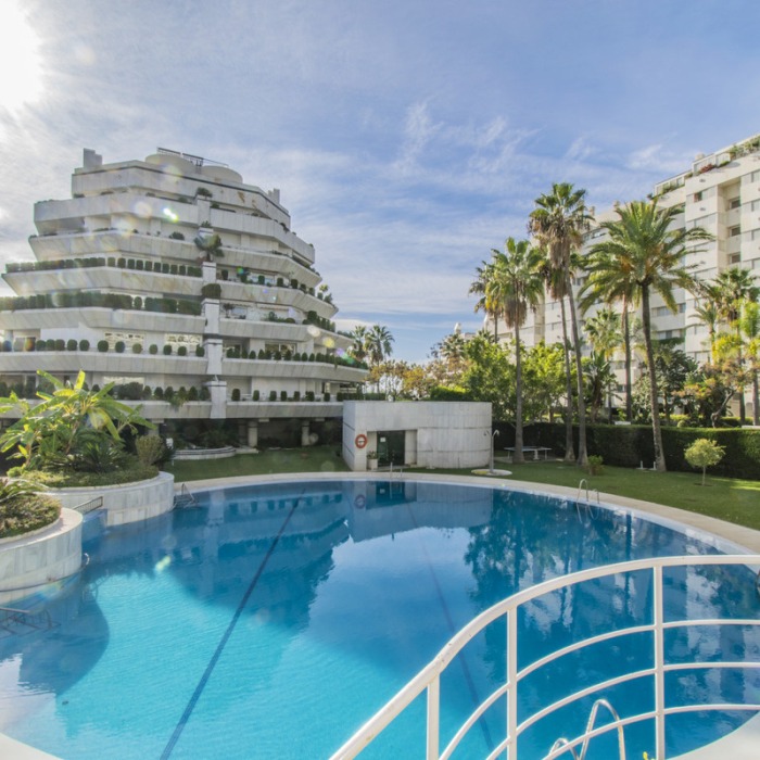 Apartment next to the Beach with Sea Views in the Center of Marbella | Image 19