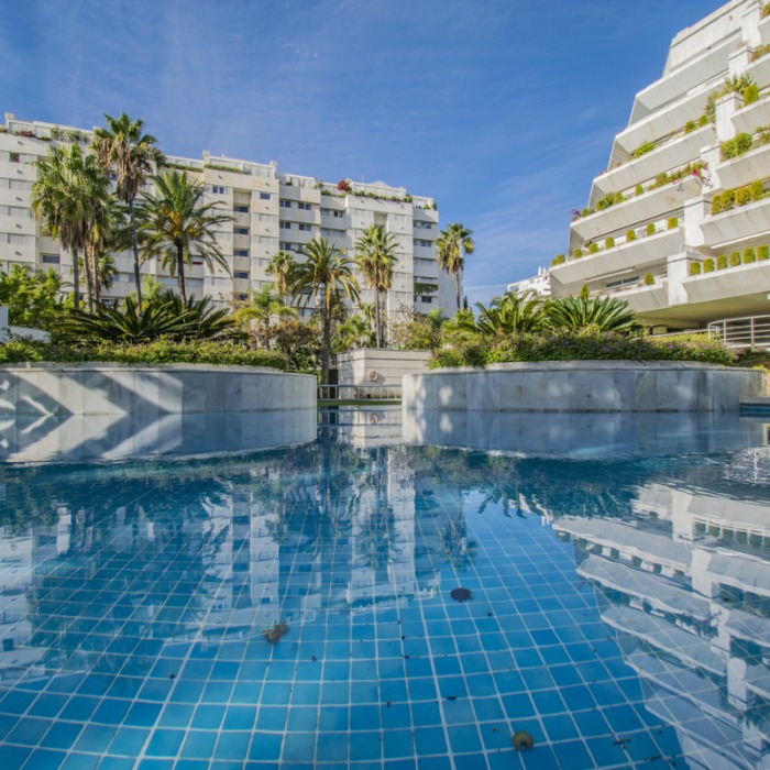 Apartment next to the Beach with Sea Views in the Center of Marbella | Image 8
