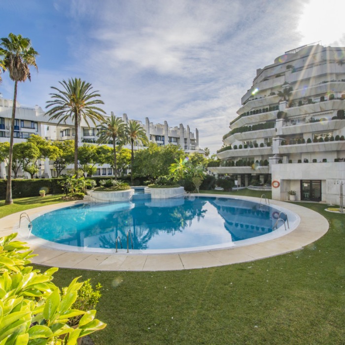 Apartment next to the Beach with Sea Views in the Center of Marbella | Image 6