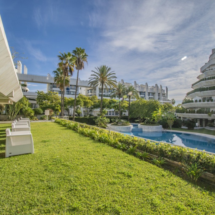 Apartment next to the Beach with Sea Views in the Center of Marbella | Image 4