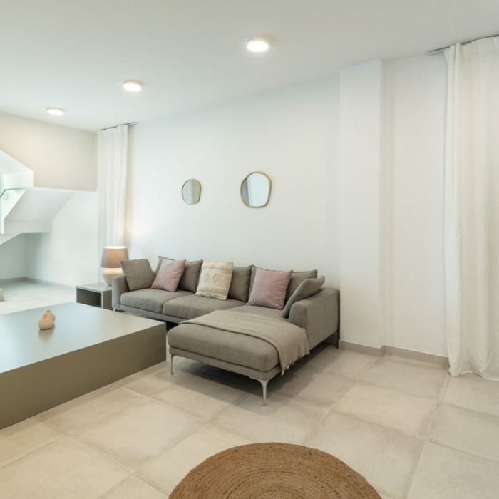 New Modern Villa in Arboleda, Benahavis | Image 4