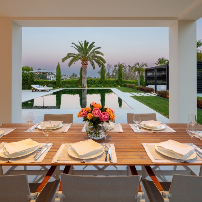 Andalusian Villa on the Front Line of Los Naranjos Golf in Nueva Andalucia | Image 10