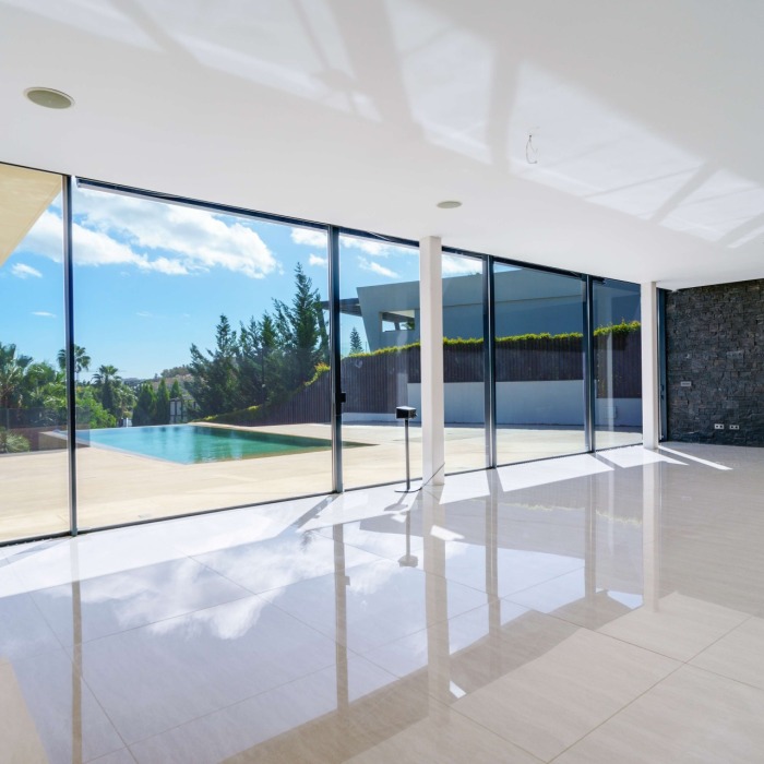 New Contemporary Villa with Golf Views in Los Naranjos, Nueva Andalucia | Image 48