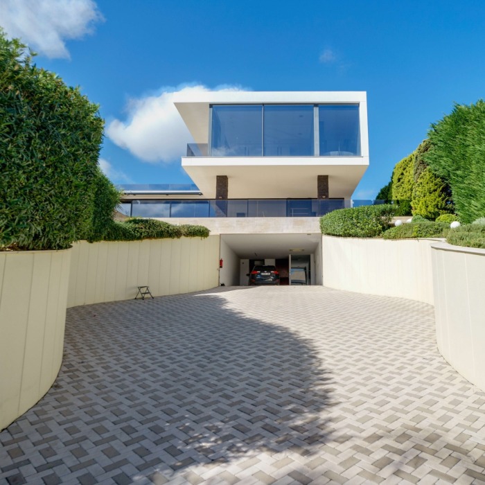 New Contemporary Villa with Golf Views in Los Naranjos, Nueva Andalucia | Image 72