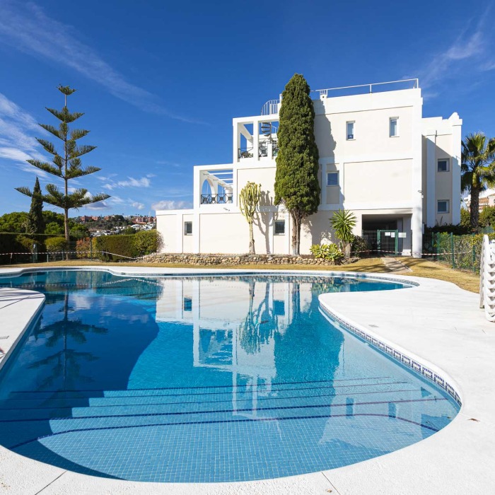 Lovely Apartment near the golf course in Terrazas de La Quinta, Benahavis | Image 56
