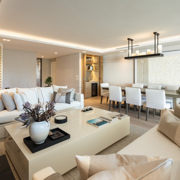 Modern Apartment in Don Gonzalo in Marbella Golden Mile | Image 2