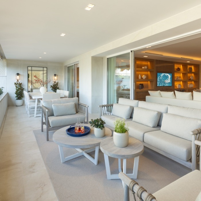 Modern Apartment in Don Gonzalo in Marbella Golden Mile | Image 5