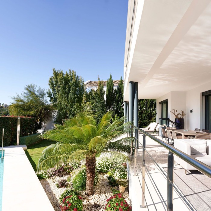 Contemporary Villa in Lomas de La Quinta, Benahavis | Image 22