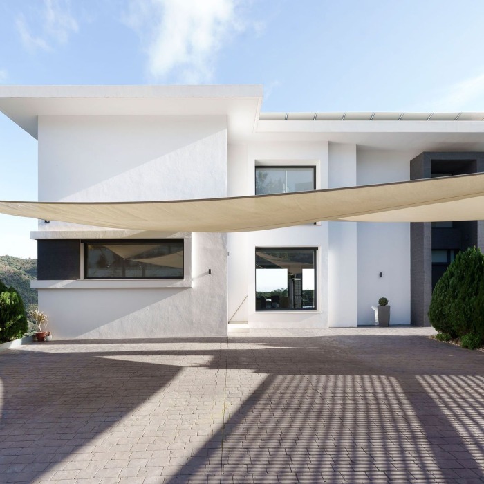 Contemporary Villa in Lomas de La Quinta, Benahavis | Image 26