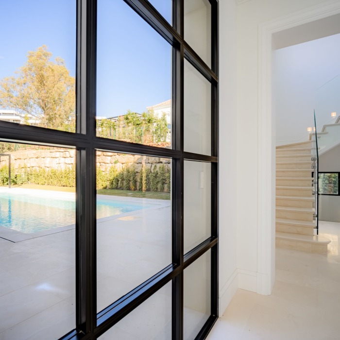 New Modern Villa in La Cerquilla, Nueva Andalucia | Image 17