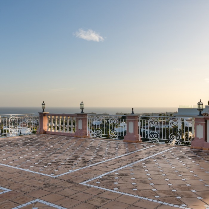 Luxurious Andalusian Villa in Los Flamingos, Benahavis | Image 67