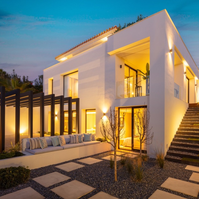 Beautiful Luxury Villa in Nueva Andalucia | Image 3