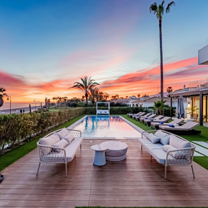Contemporary Frontline Beach Villa on the New Golden Mile, Estepona | Image 50