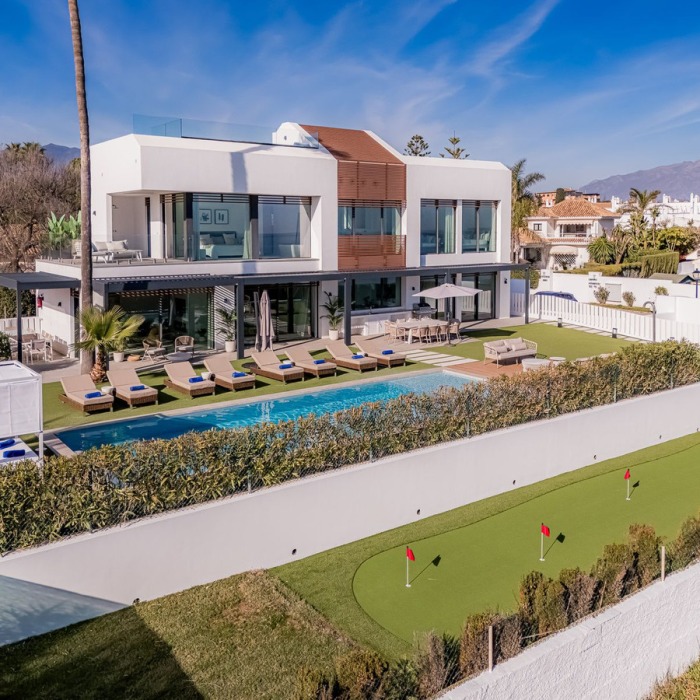 Contemporary Frontline Beach Villa on the New Golden Mile, Estepona