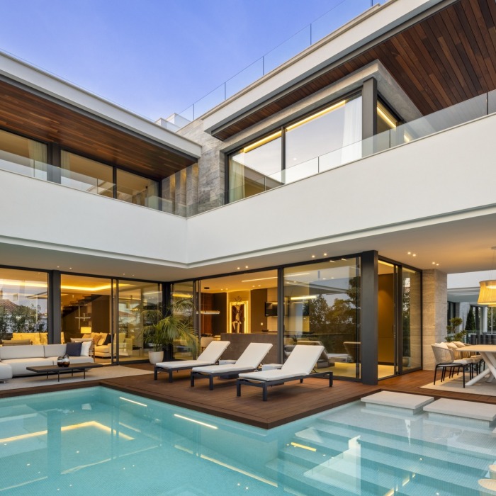 Modern Villa for sale in Marbella, Spain18