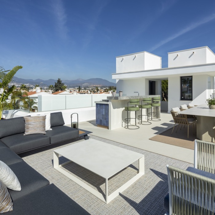 Incredible Newly-Built Villa steps from the Beach in Cortijo Blanco | Image 7