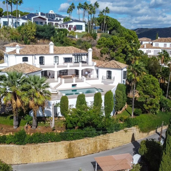 Wonderful Villa with Sea View in El Madronal, Benahavis | Image 23