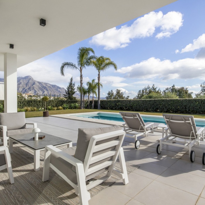Villa Moderne avec de belles vues à La Quinta, Benahavis | Image 10