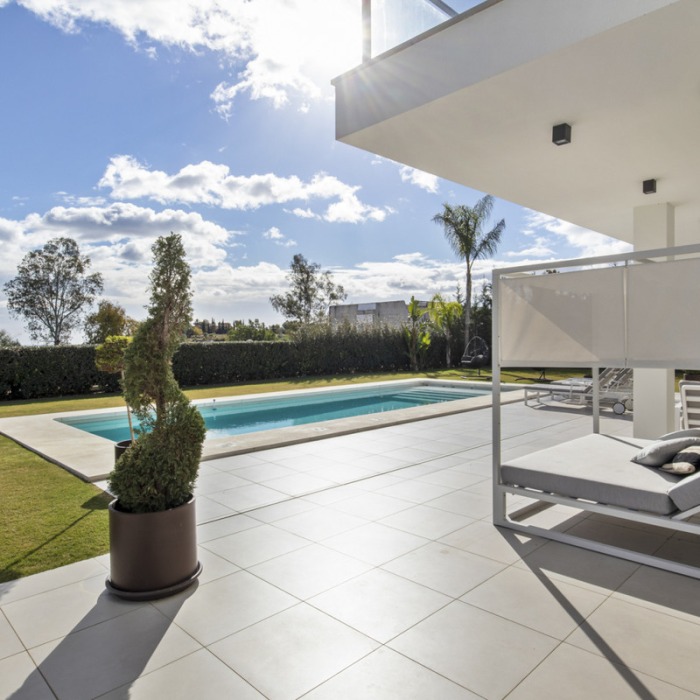 Villa Moderne avec de belles vues à La Quinta, Benahavis | Image 9