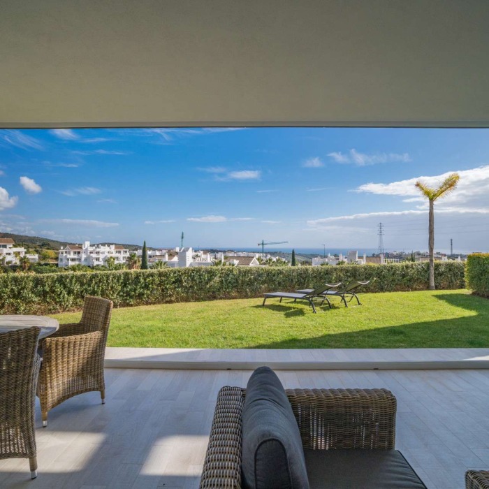 Apartamento nuevo con vistas al Mar en Alcazaba Lagoon, Casares