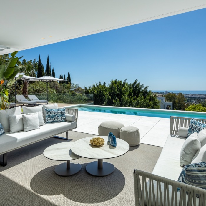 New Modern Villa La Quinta, Benahavis | Image 2