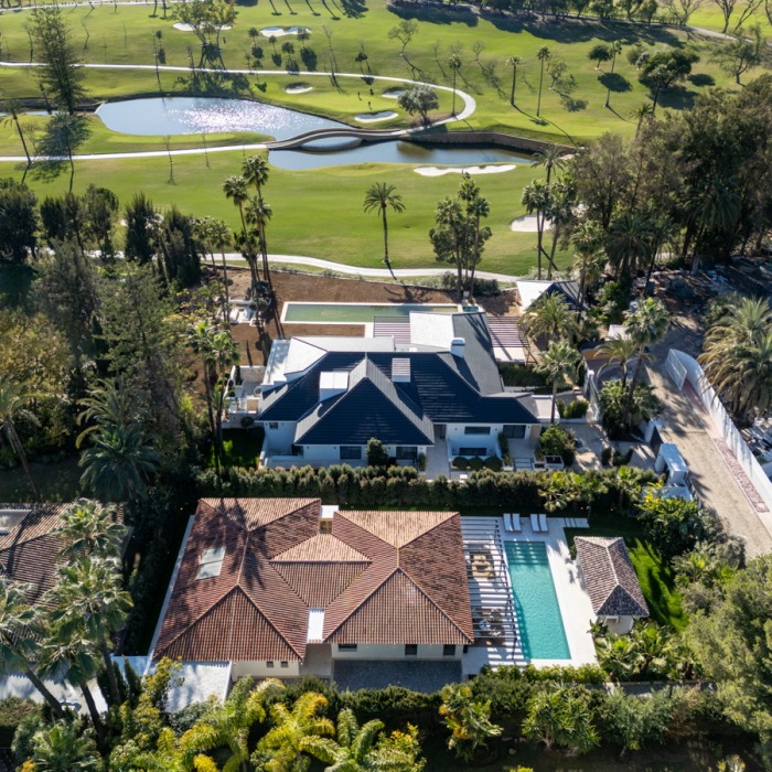 Villa Contemporánea en el campo de Golf Las Brisas, Nueva Andalucía | Image 25