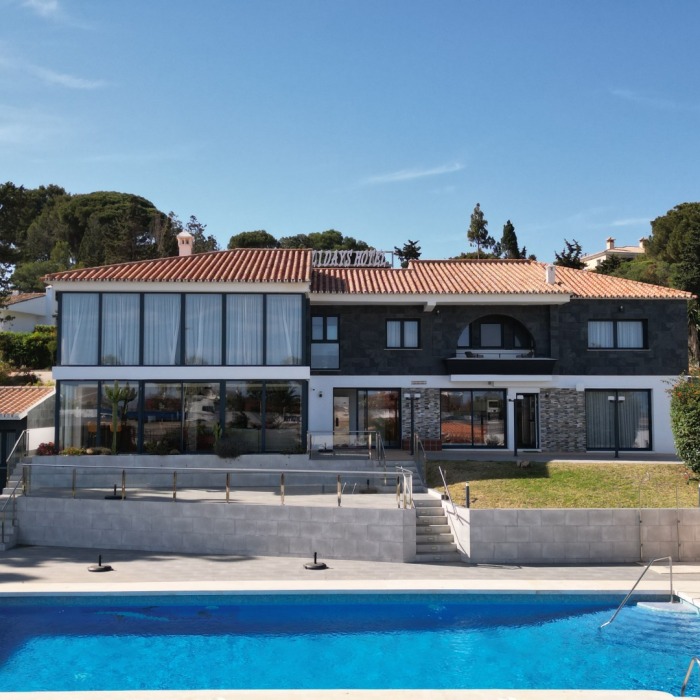 Magnificent villa converted into a boutique hotel, just 50 meters from the beach in El Chaparral, Mijas