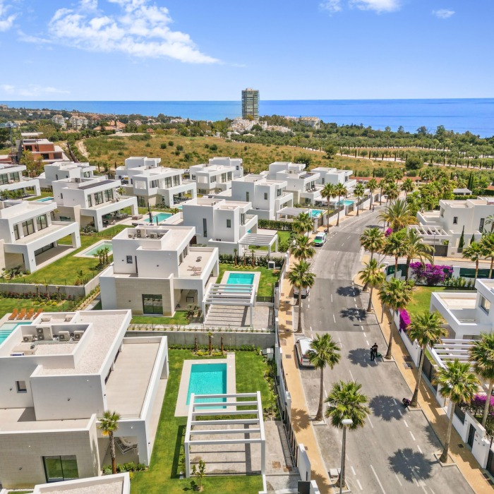 Villa moderna con vistas al mar en Rio Real, Marbella Este | Image 27