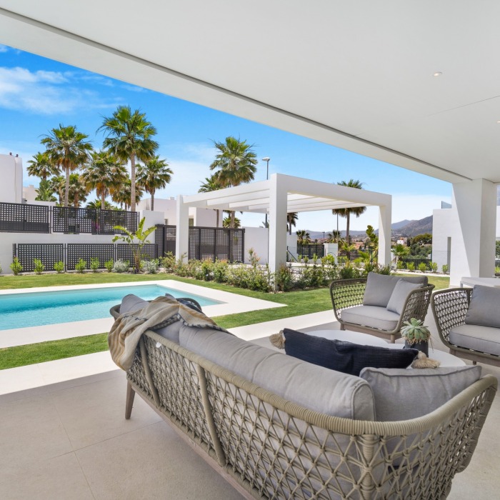 Modern Villa with Sea Views in Rio Real, Marbella East | Image 4