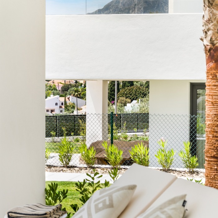 Villa moderna con vistas al mar en Rio Real, Marbella Este | Image 32