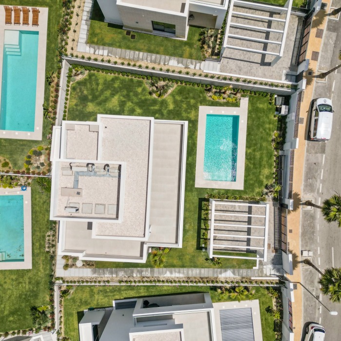 Modern Villa with Sea Views in Rio Real, Marbella East | Image 28