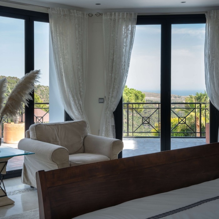 Andalusian Villa with Sea View in Monte Mayor, Benahavis | Image 26
