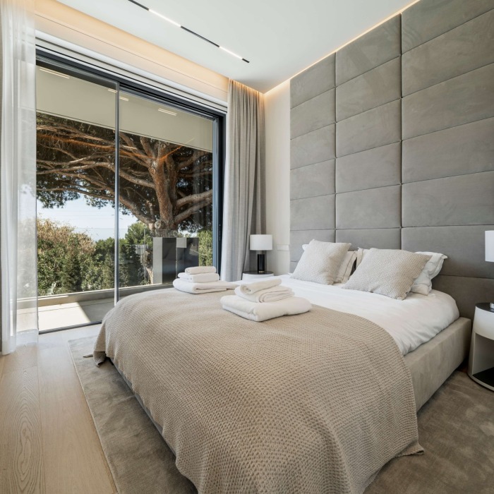 New Contemporary Villa in Nagueles, Marbella Golden Mile | Image 33