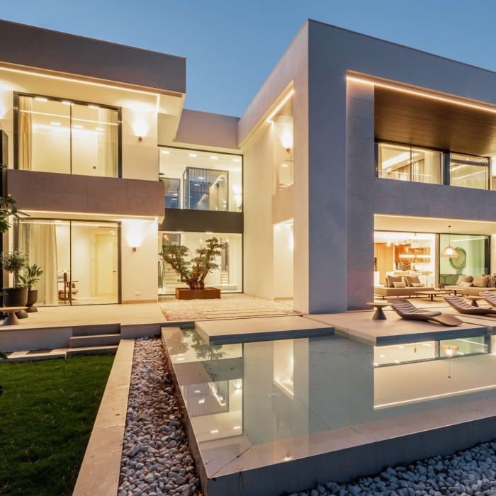 New Contemporary Villa in Nagueles, Marbella Golden Mile | Image 22