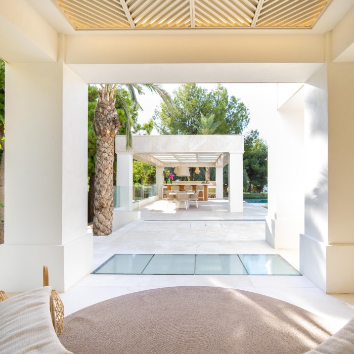 Unique tasteful designer villa in Reales, Marbella Golden Mile | Image 60