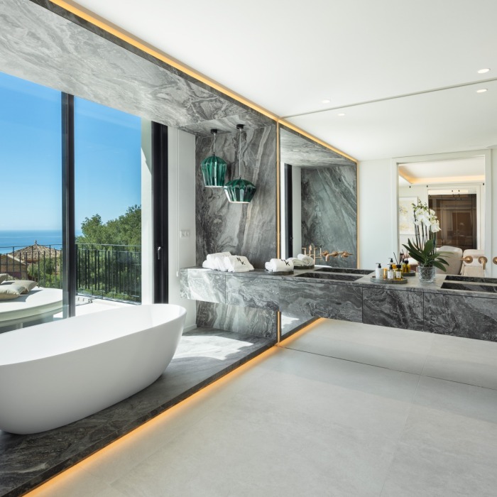 Excepcional Villa Verdi En Sierra Blanca, Marbella | Image 13