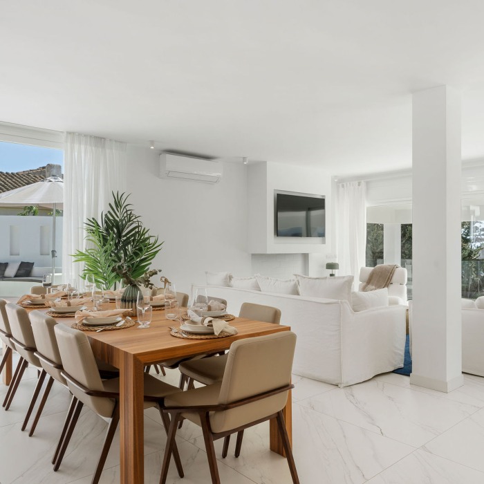 Villa Bellevue, recently renovated in El Rosario Marbella | Image 22