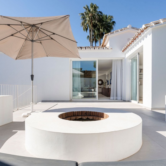 Villa Bellevue, recently renovated in El Rosario Marbella | Image 9