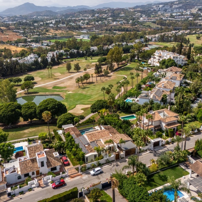 Impresionante Villa Nazari en Nueva Andalucia, Marbella | Image 9