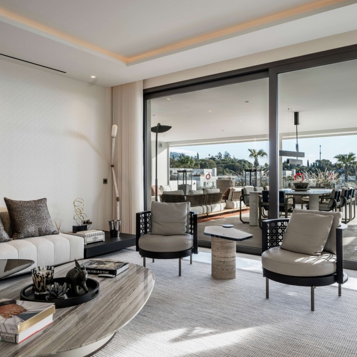 Apartamento dúplex diseñado por Fendi en EPIC, Milla de Oro de Marbella | Image 5