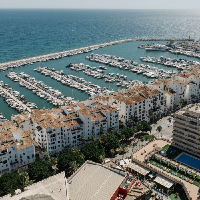 Amazing Penthouse in Puerto Banus, Marbella | Image 31