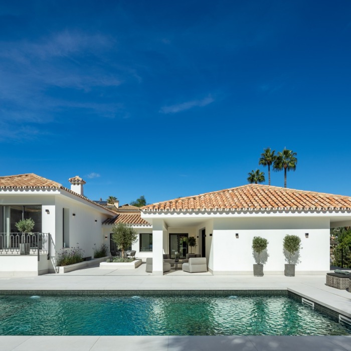 Moderna Villa de lujo en Las Brisas Golf Nueva Andalucia, Marbella | Image 3