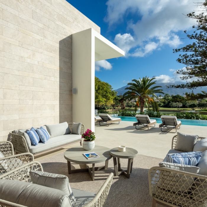 Fantastic Villa Imagine, frontline to Las Brisas Golf Club in Nueva Andalucia | Image 12