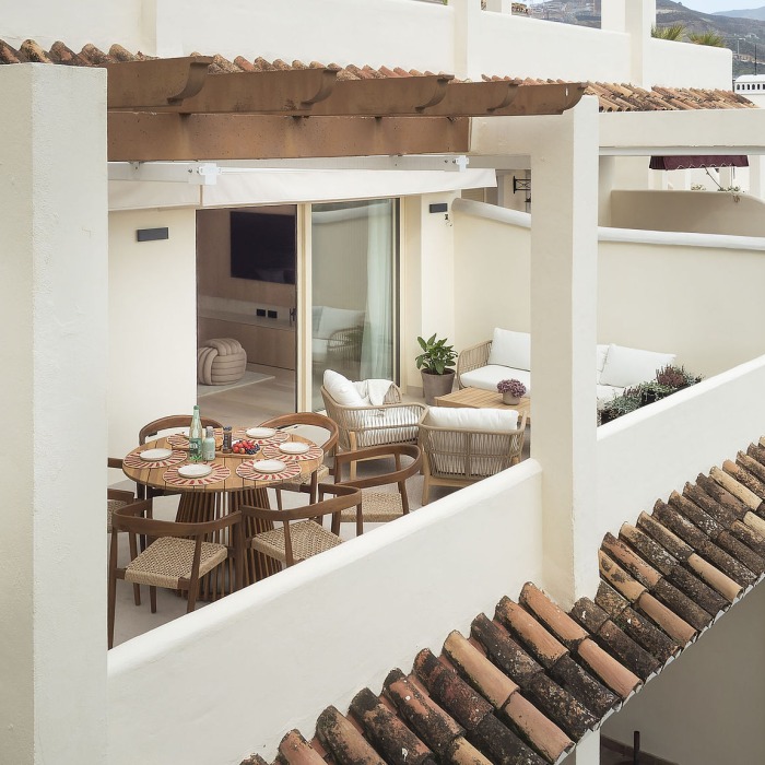 Modern apartment in Palacetes Los Belvederes, Nueva Andalucia | Image 26